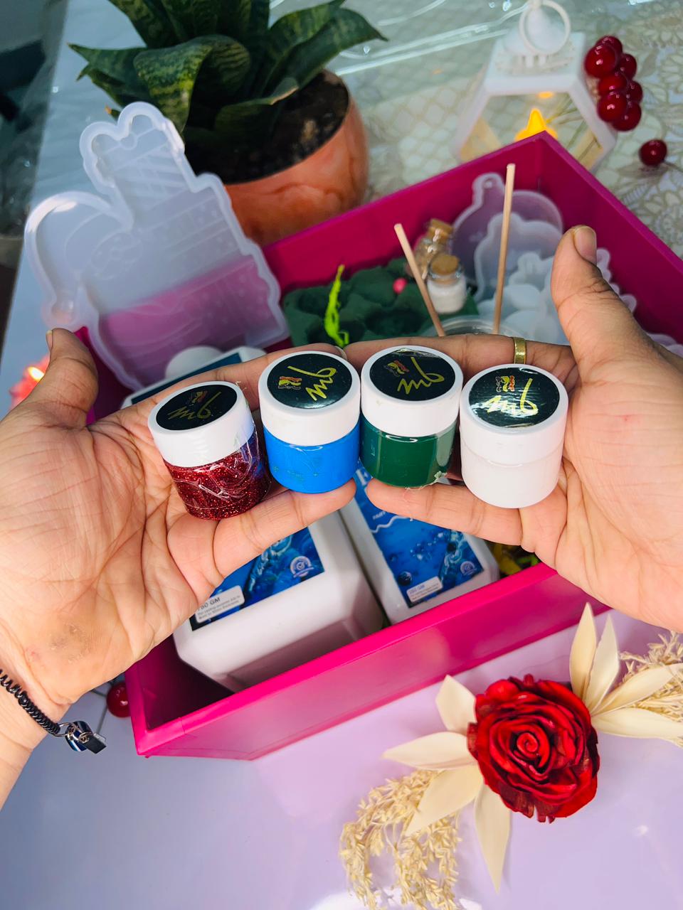 Secret Santa Kit by MBEPOXY®